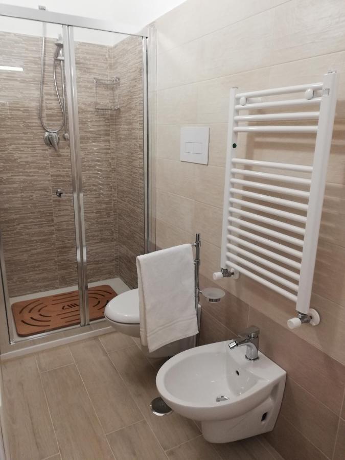 Ostuni Crispi House Hotel Luaran gambar